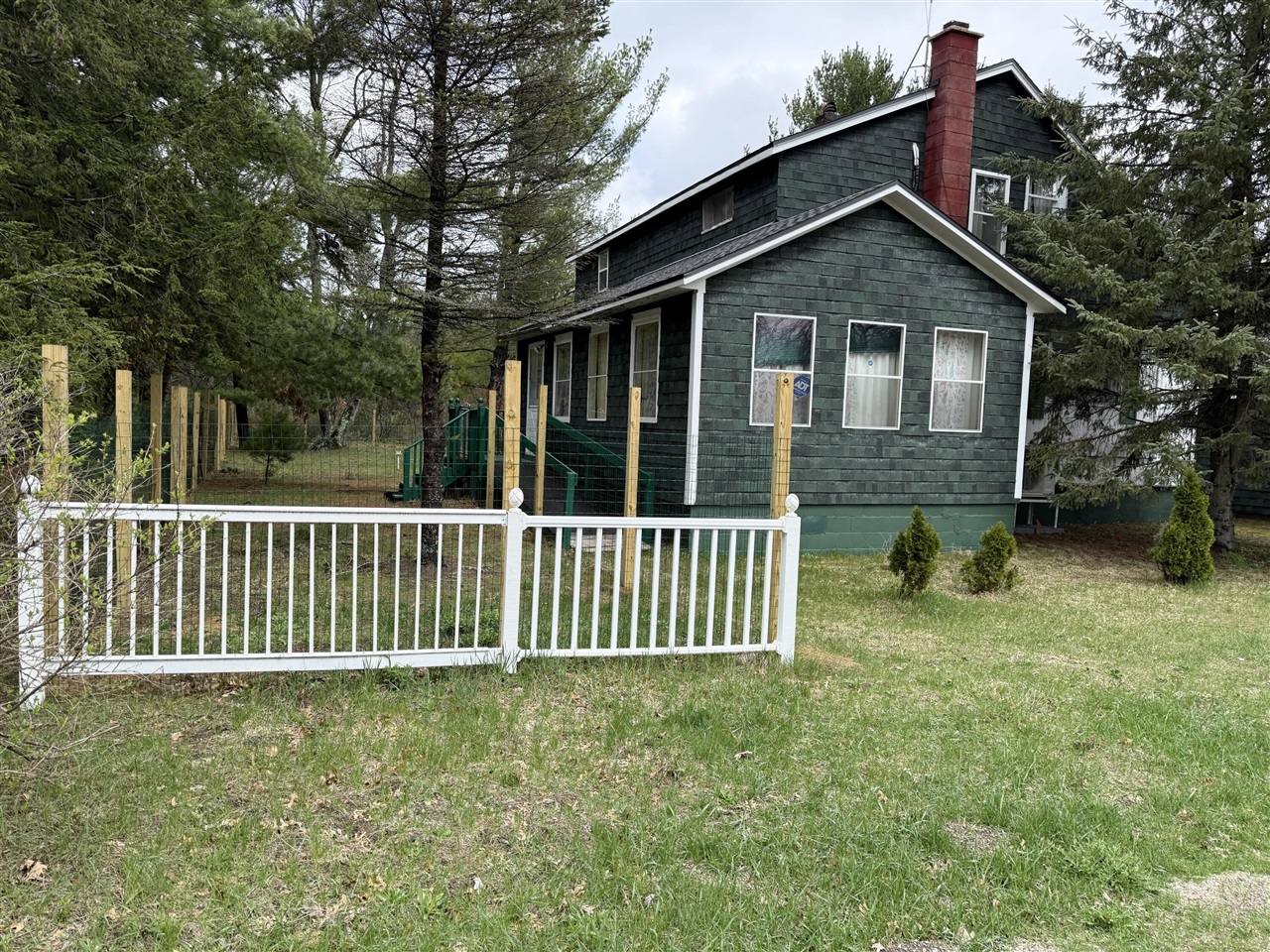 1902 W Ogilvie Avenue, Baldwin, MI, 49304-9364