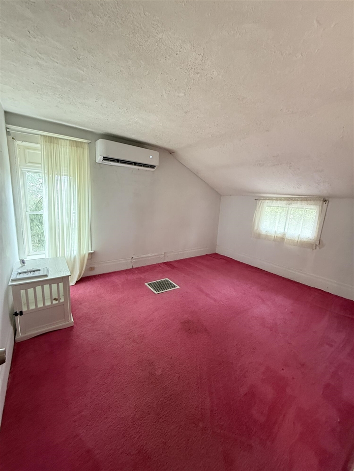 1902 W Ogilvie Avenue, Baldwin, MI, 49304-9364