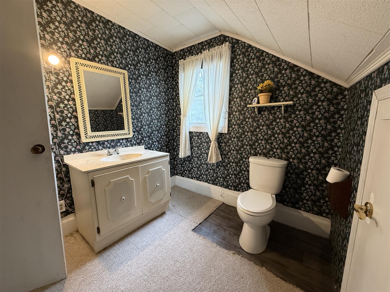 1902 W Ogilvie Avenue, Baldwin, MI, 49304-9364