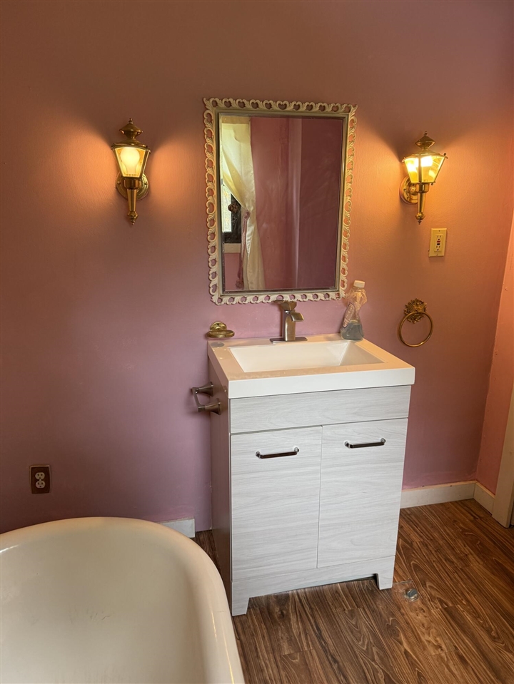 1902 W Ogilvie Avenue, Baldwin, MI, 49304-9364