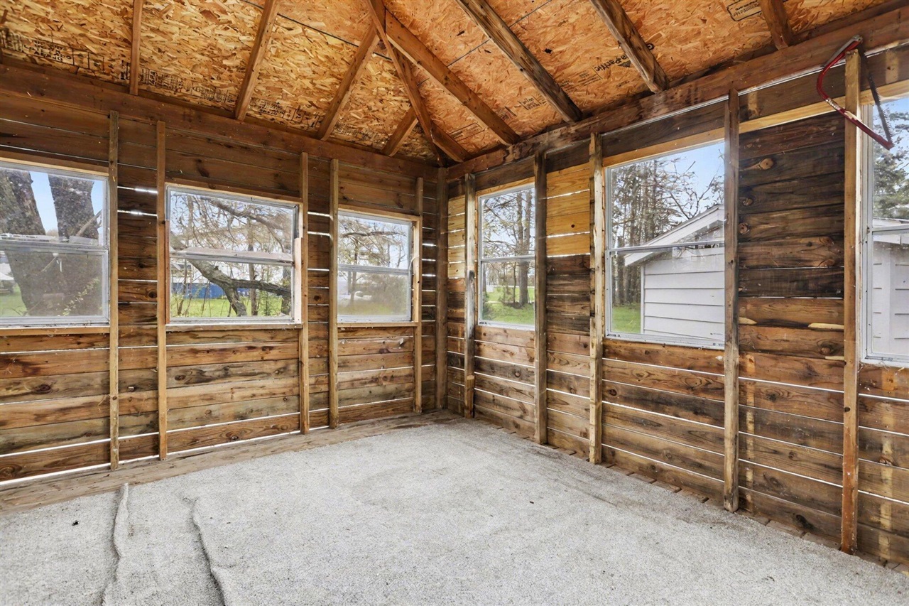 33320 Ridenour Road, Dowagiac, MI, 49047-9399