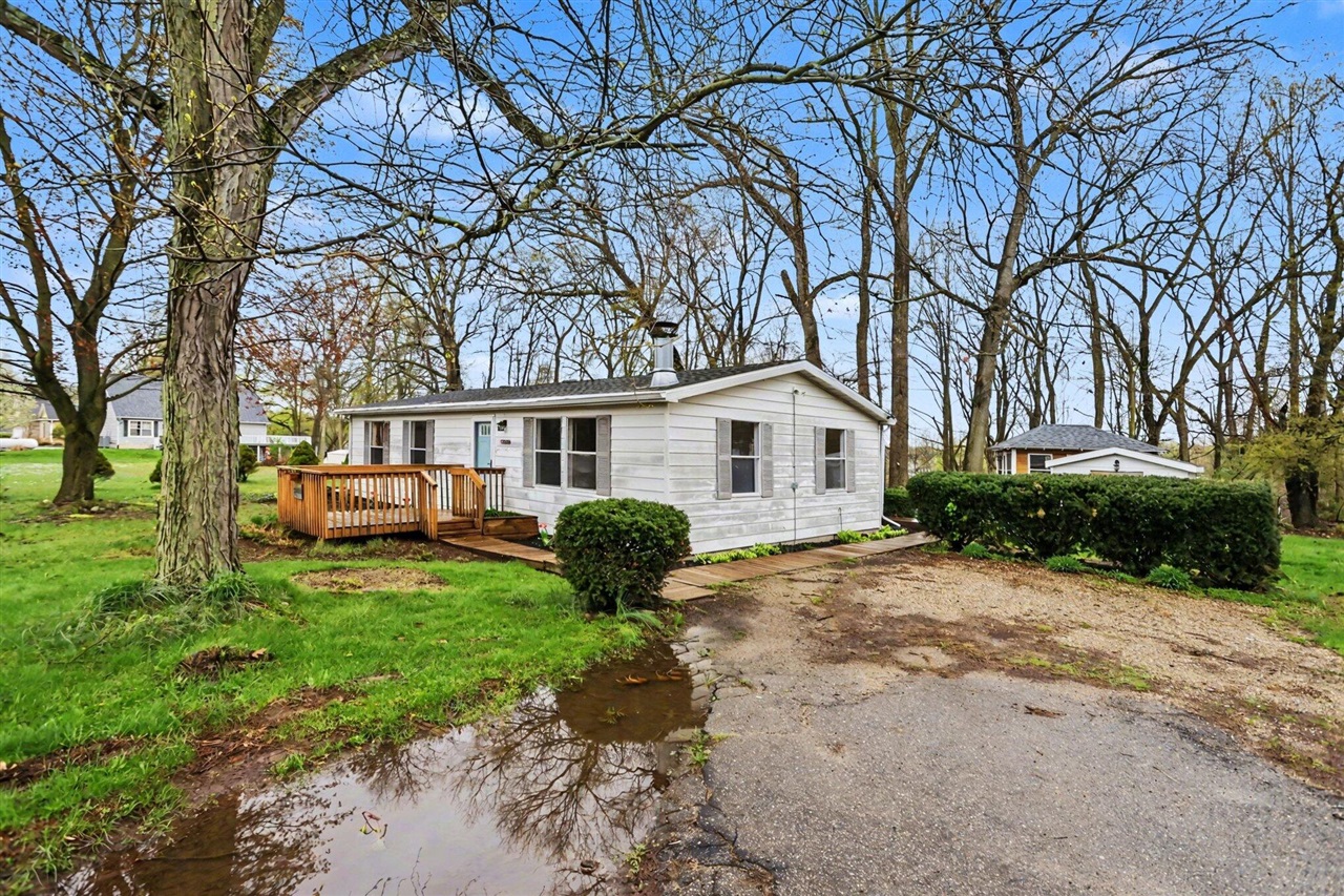 33320 Ridenour Road, Dowagiac, MI, 49047-9399