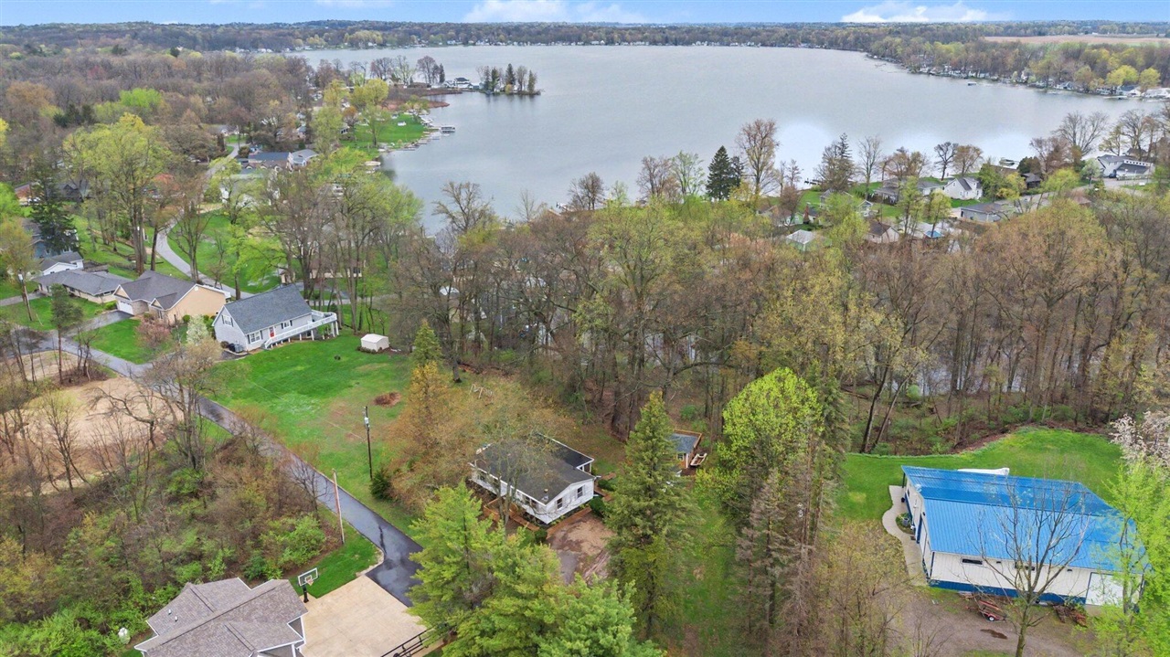 33320 Ridenour Road, Dowagiac, MI, 49047-9399