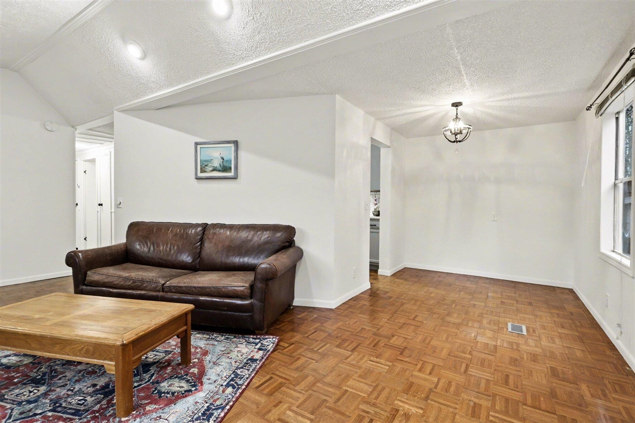 33320 Ridenour Road, Dowagiac, MI, 49047-9399