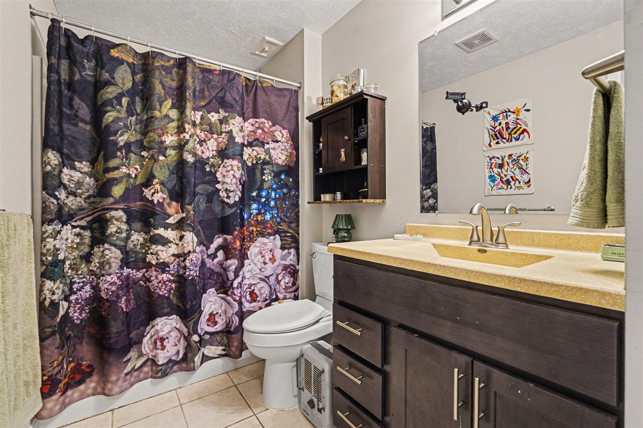613 Trinity Drive UNIT&nbsp;1, Caledonia, MI, 49316