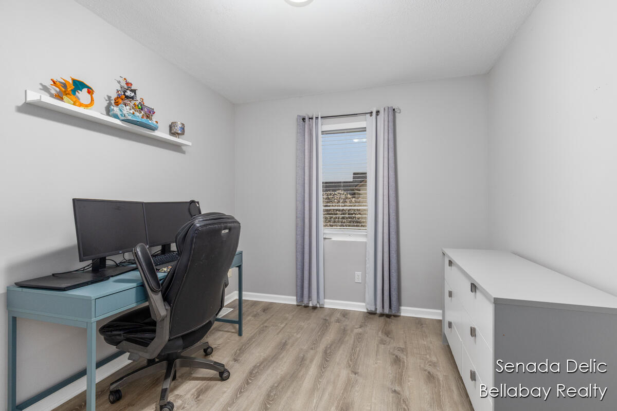 7121 Shady Knoll Drive, Caledonia, MI, 49316-8518