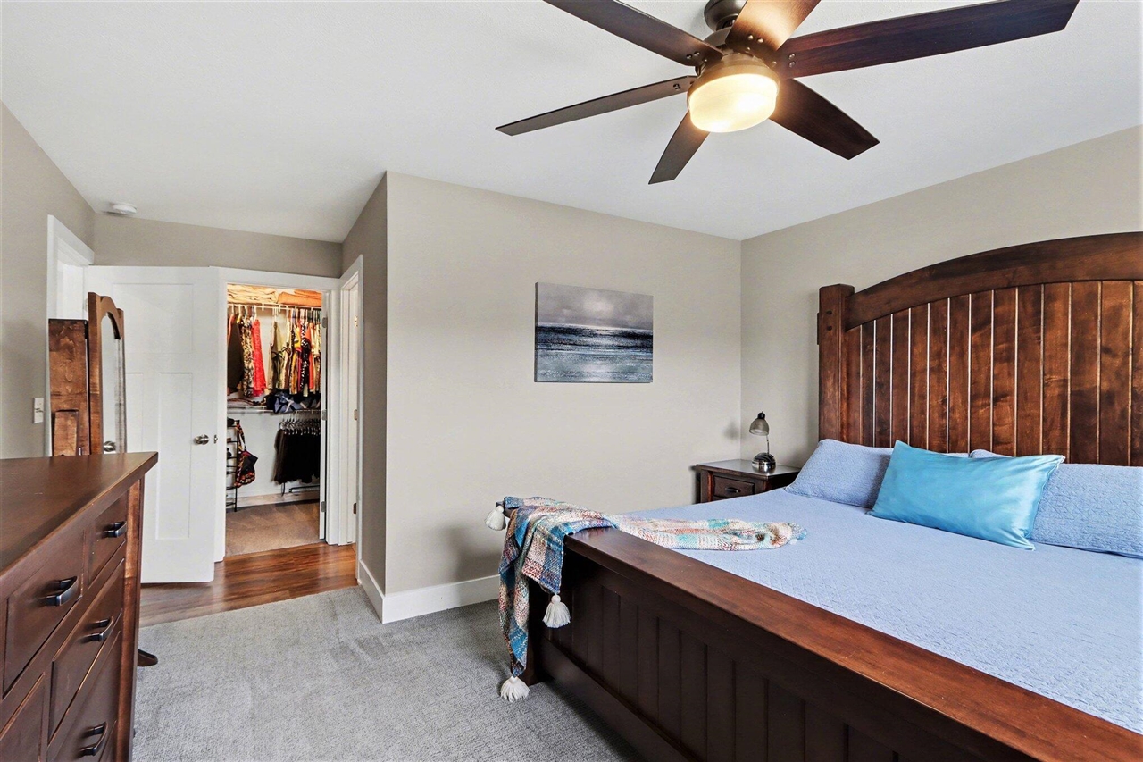 1369 S Village Circle, Kalamazoo, MI, 49009-6132