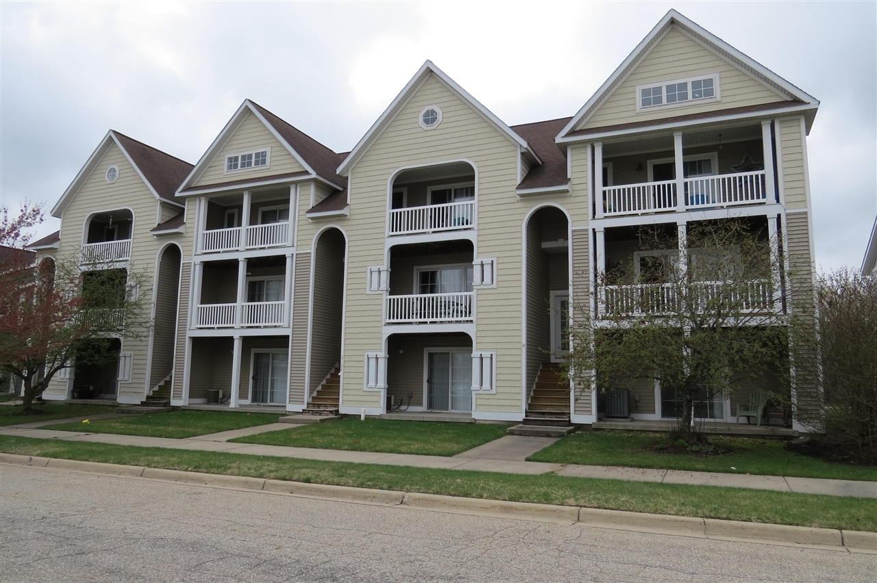 2122 Sherwood Avenue, Holland, MI, 49423