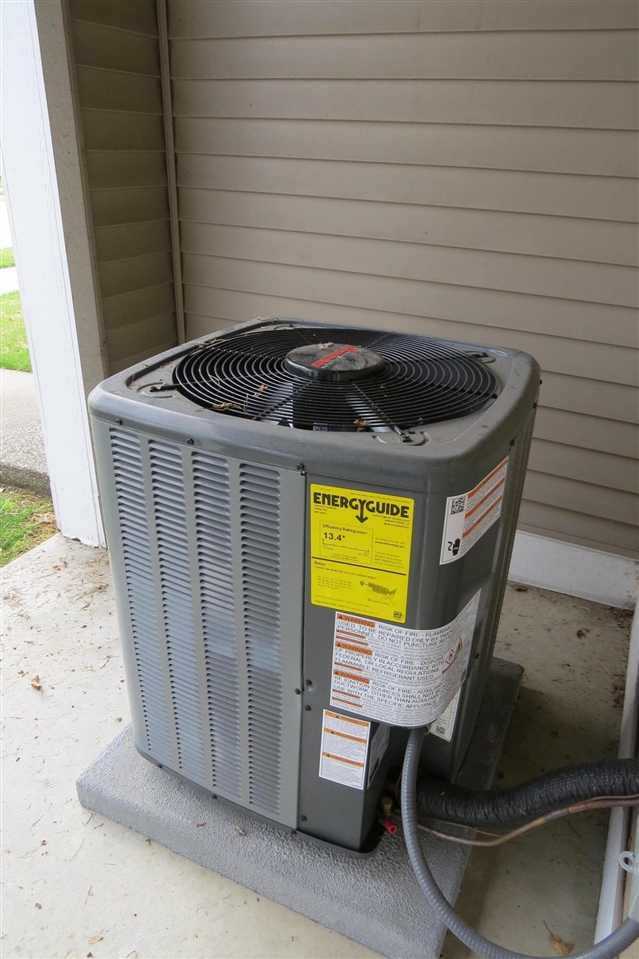 2122 Sherwood Avenue, Holland, MI, 49423