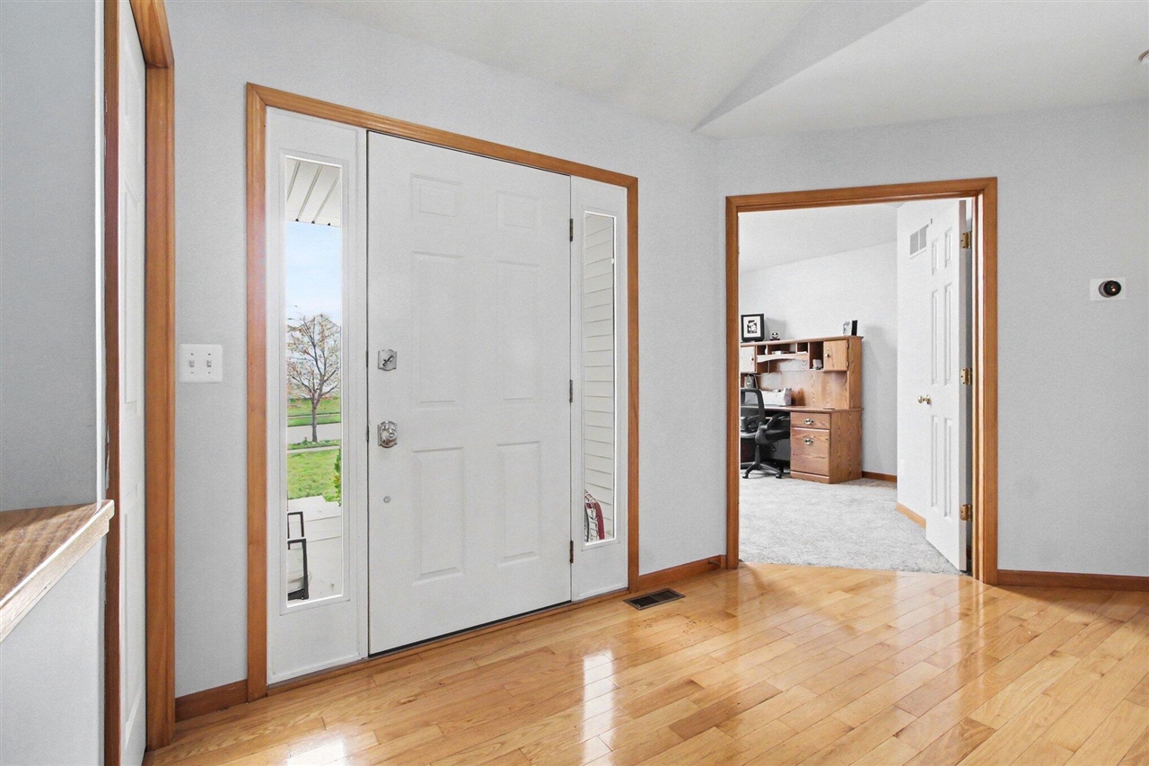 509 Marblewood Lane, Saline, MI, 48176-8610