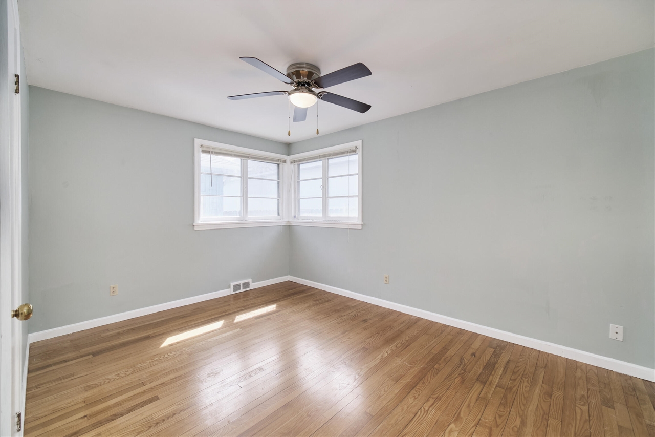 4990 Main Street, Onekama, MI, 49675