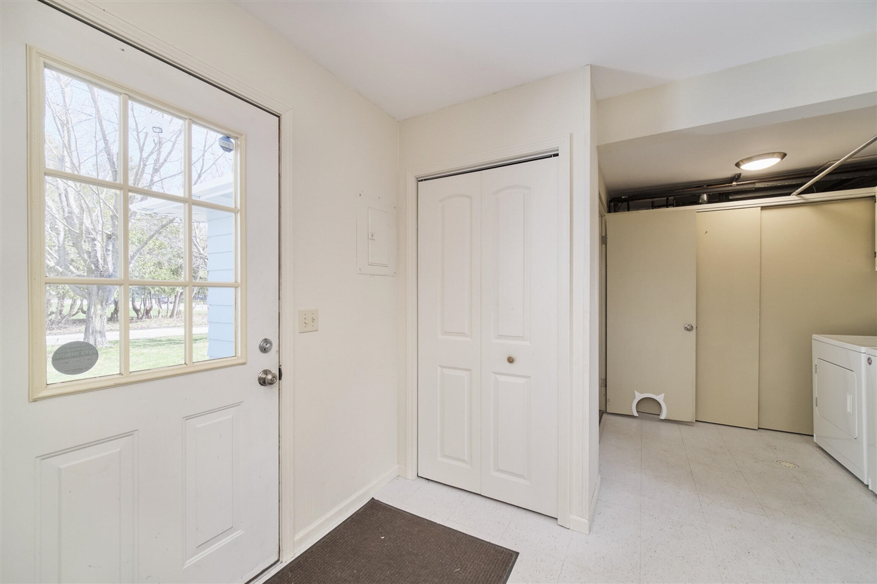 4990 Main Street, Onekama, MI, 49675