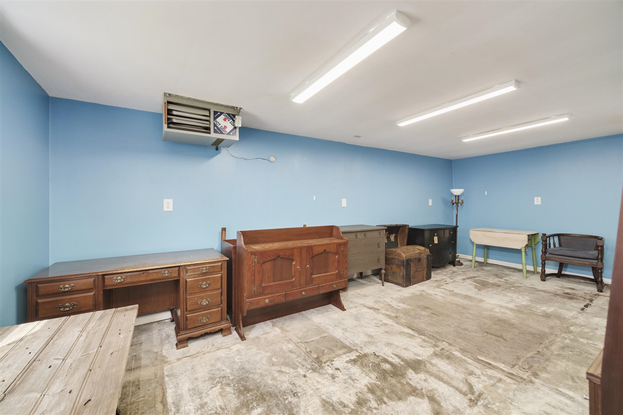 4990 Main Street, Onekama, MI, 49675