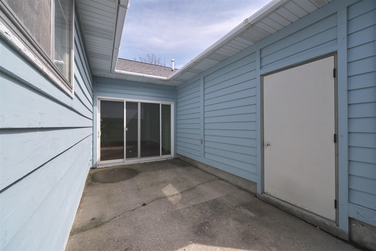 4990 Main Street, Onekama, MI, 49675