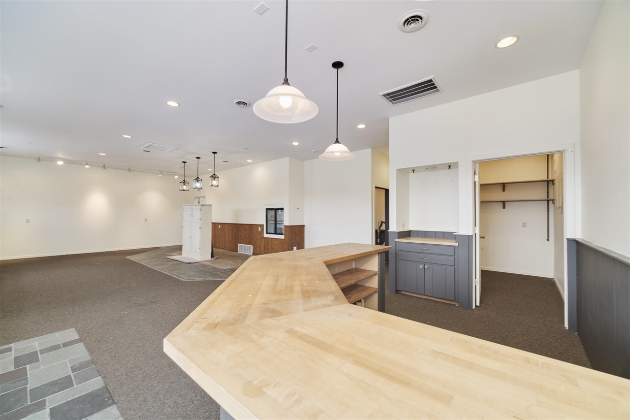 4990 Main Street, Onekama, MI, 49675