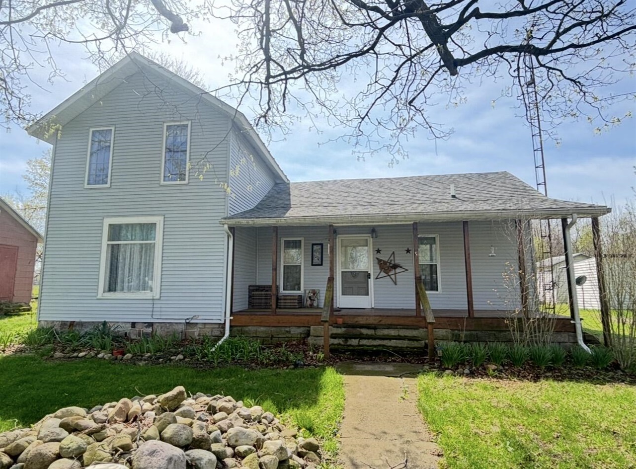 1011 E Copeland Road, Montgomery, MI, 49255-9611