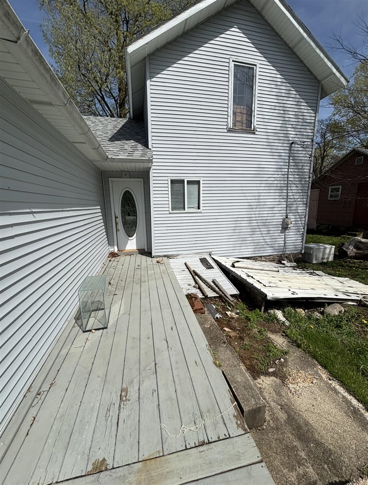 1011 E Copeland Road, Montgomery, MI, 49255-9611