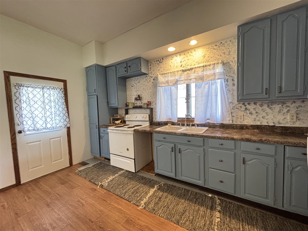 1011 E Copeland Road, Montgomery, MI, 49255-9611