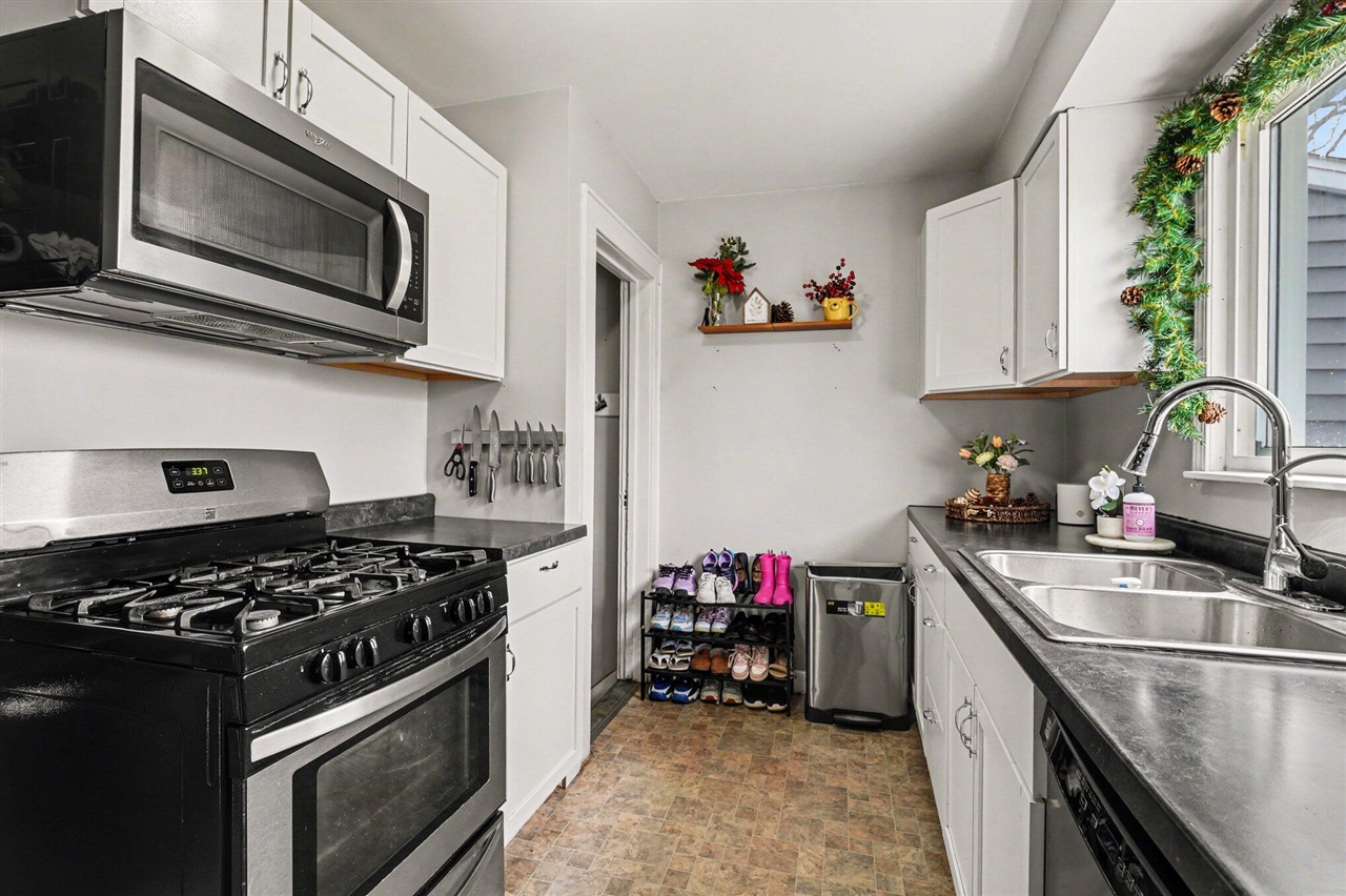 2961 W Dickman Road, Springfield, MI, 49037-7939