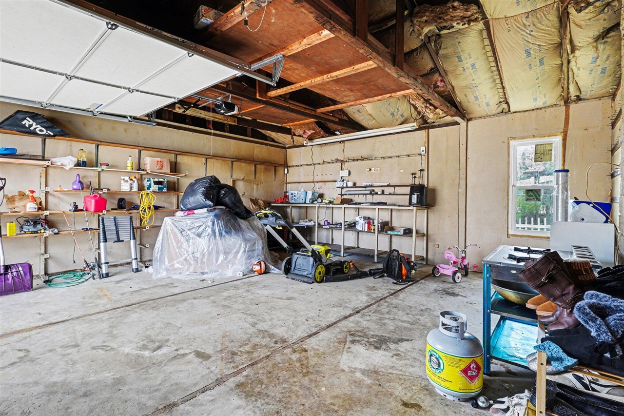 2961 W Dickman Road, Springfield, MI, 49037-7939