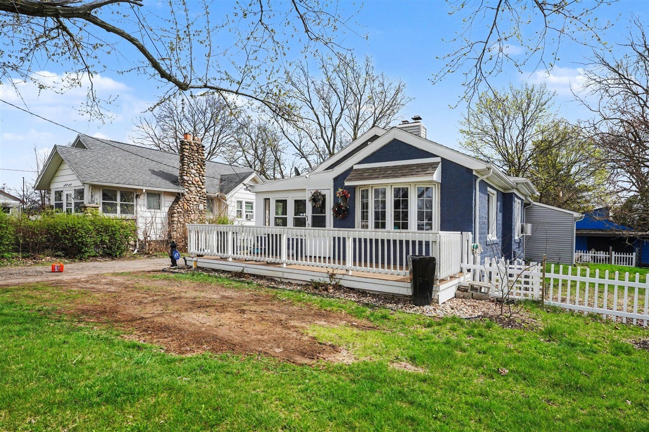 2961 W Dickman Road, Springfield, MI, 49037-7939