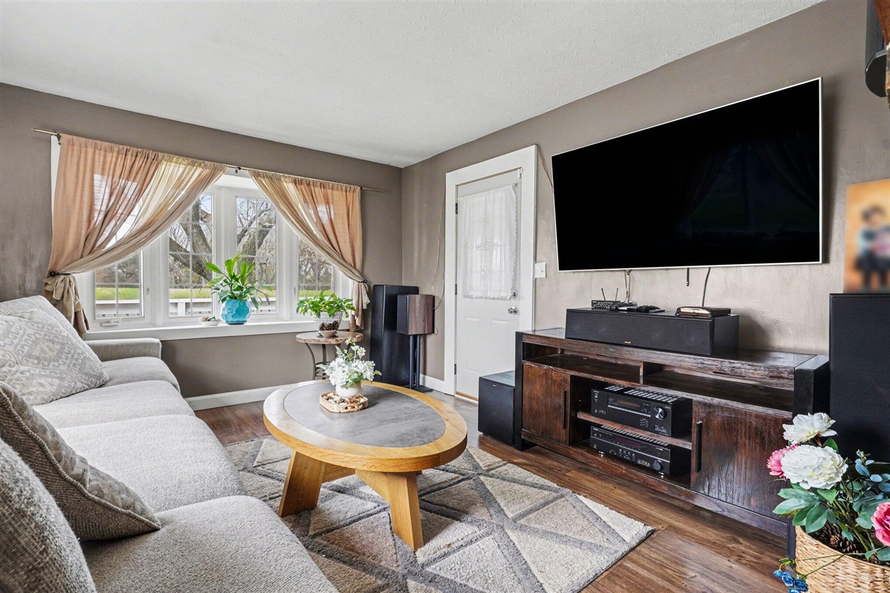 2961 W Dickman Road, Springfield, MI, 49037-7939