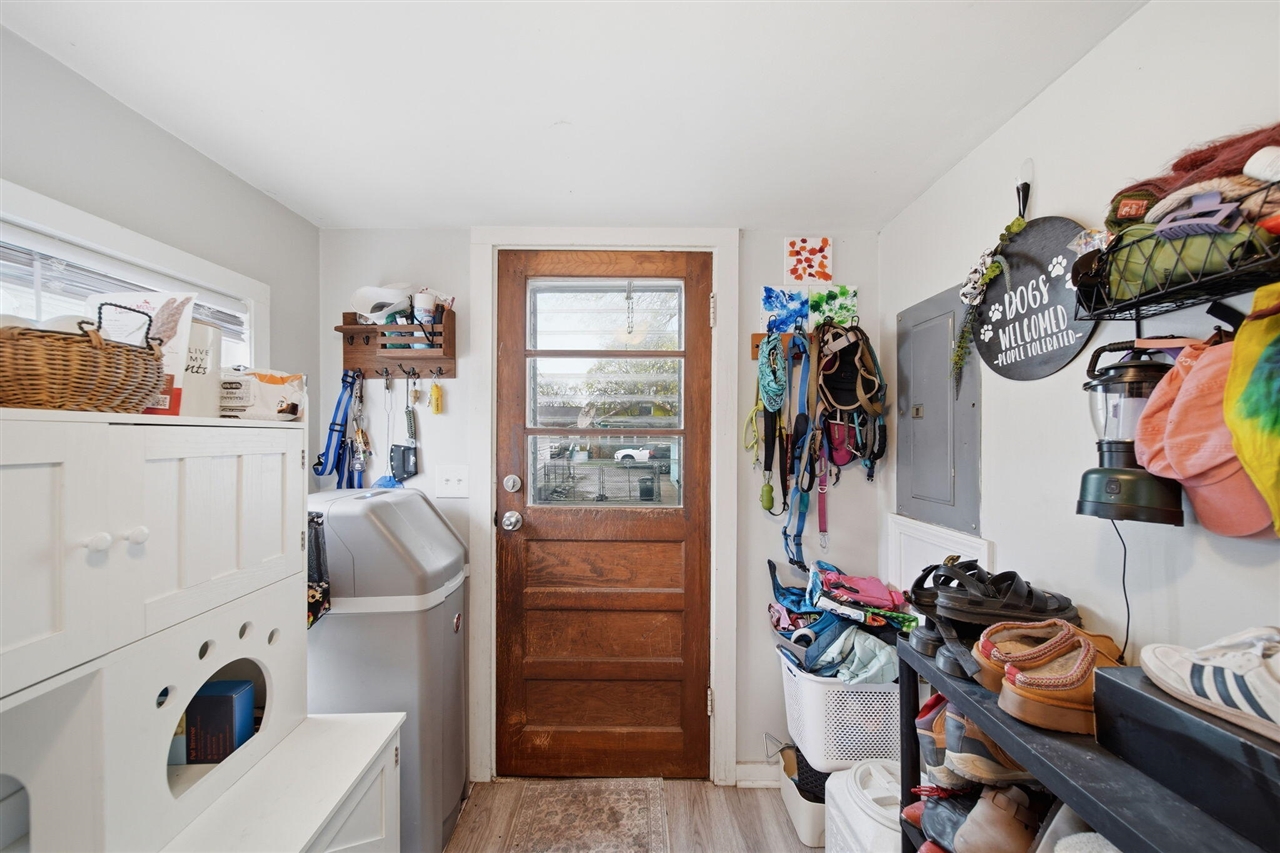 131 N Lakeside Drive, Michigan Center, MI, 49254-1248