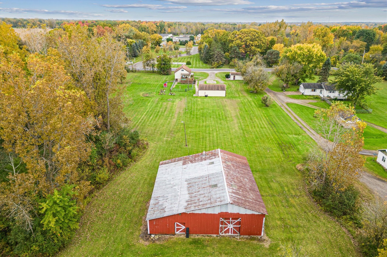 4154 W Carpenter Road, Flint, MI, 48504-1143