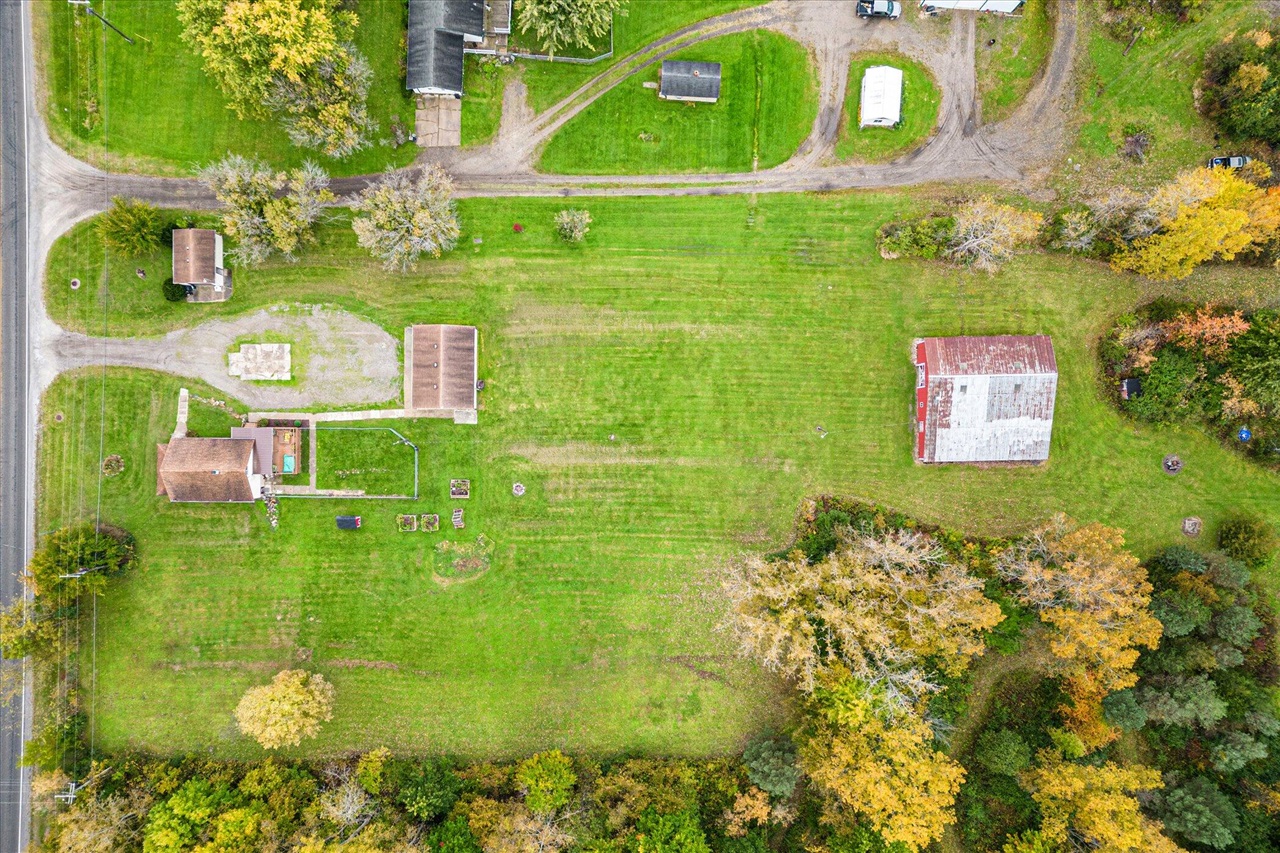 4154 W Carpenter Road, Flint, MI, 48504-1143