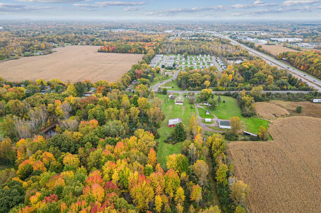 4154 W Carpenter Road, Flint, MI, 48504-1143