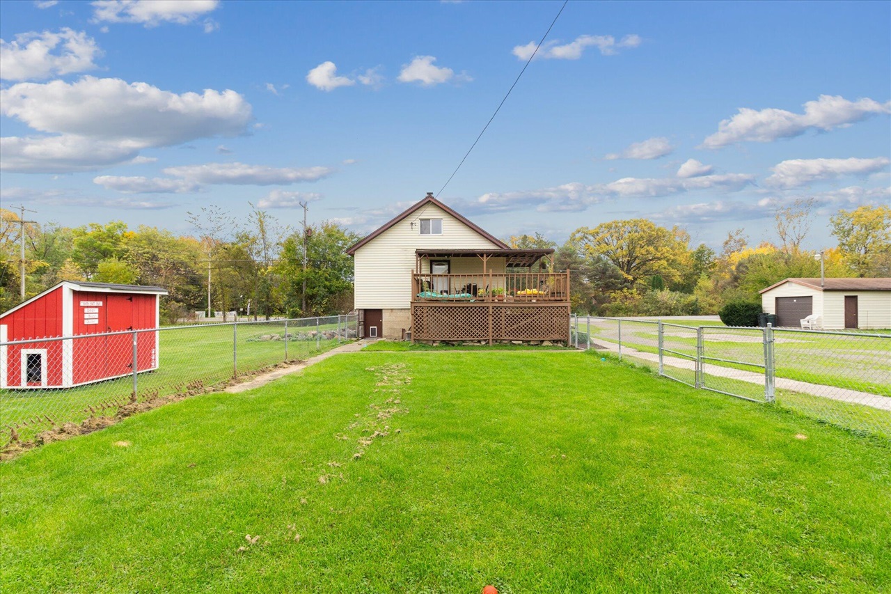 4154 W Carpenter Road, Flint, MI, 48504-1143