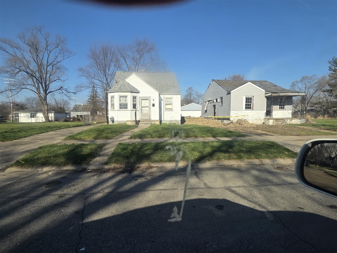 8225 Grandville Avenue, Detroit, MI, 48228-3007