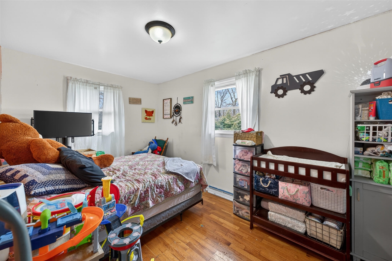 1277 Francis Avenue, Muskegon, MI, 49442-4172