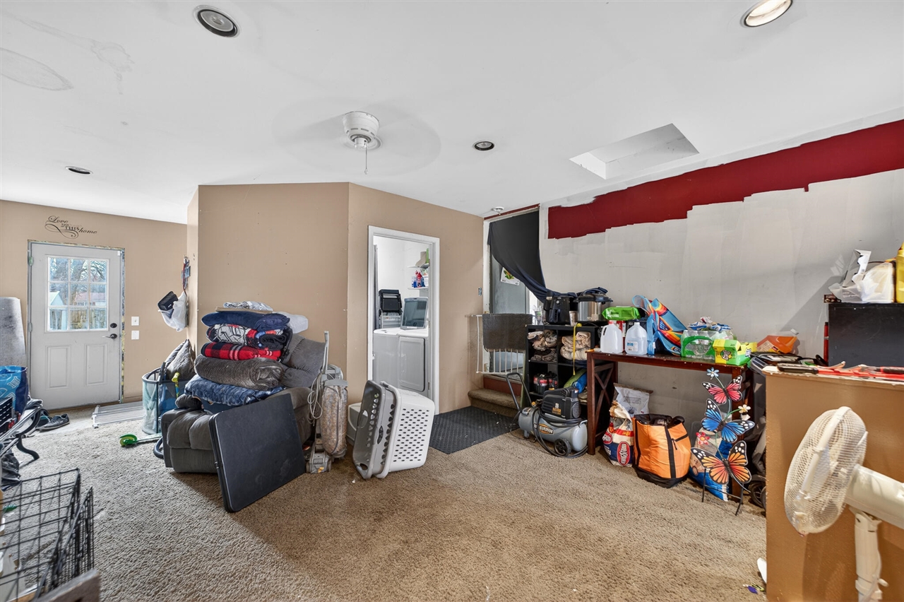 1277 Francis Avenue, Muskegon, MI, 49442-4172