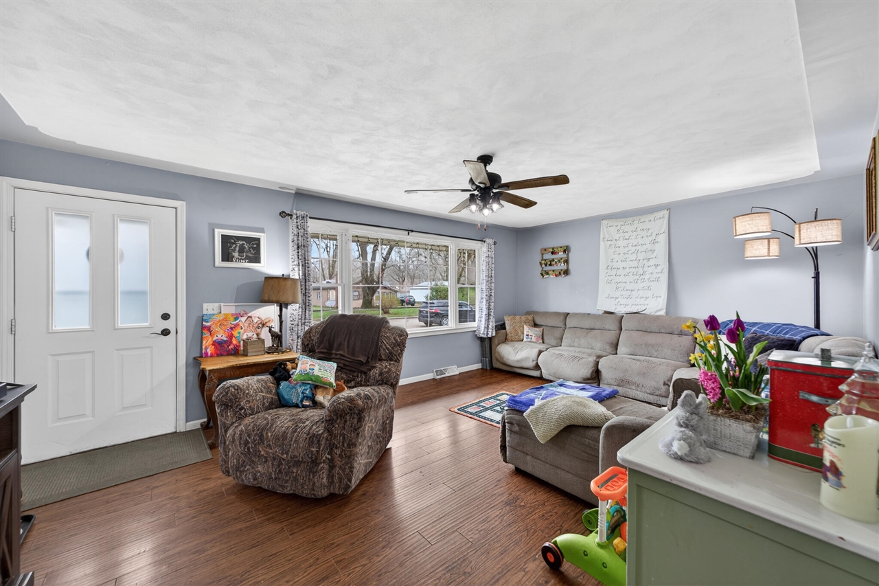 1277 Francis Avenue, Muskegon, MI, 49442-4172