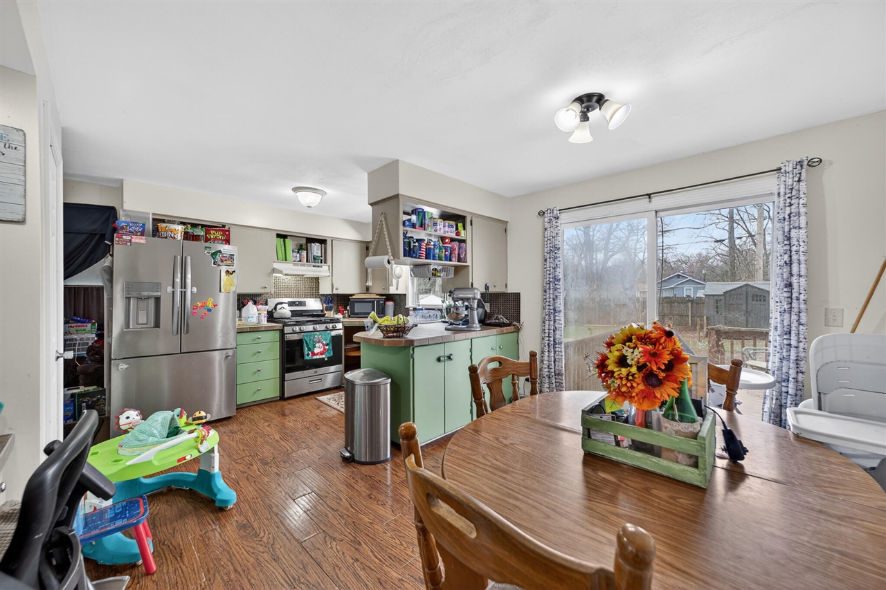 1277 Francis Avenue, Muskegon, MI, 49442-4172