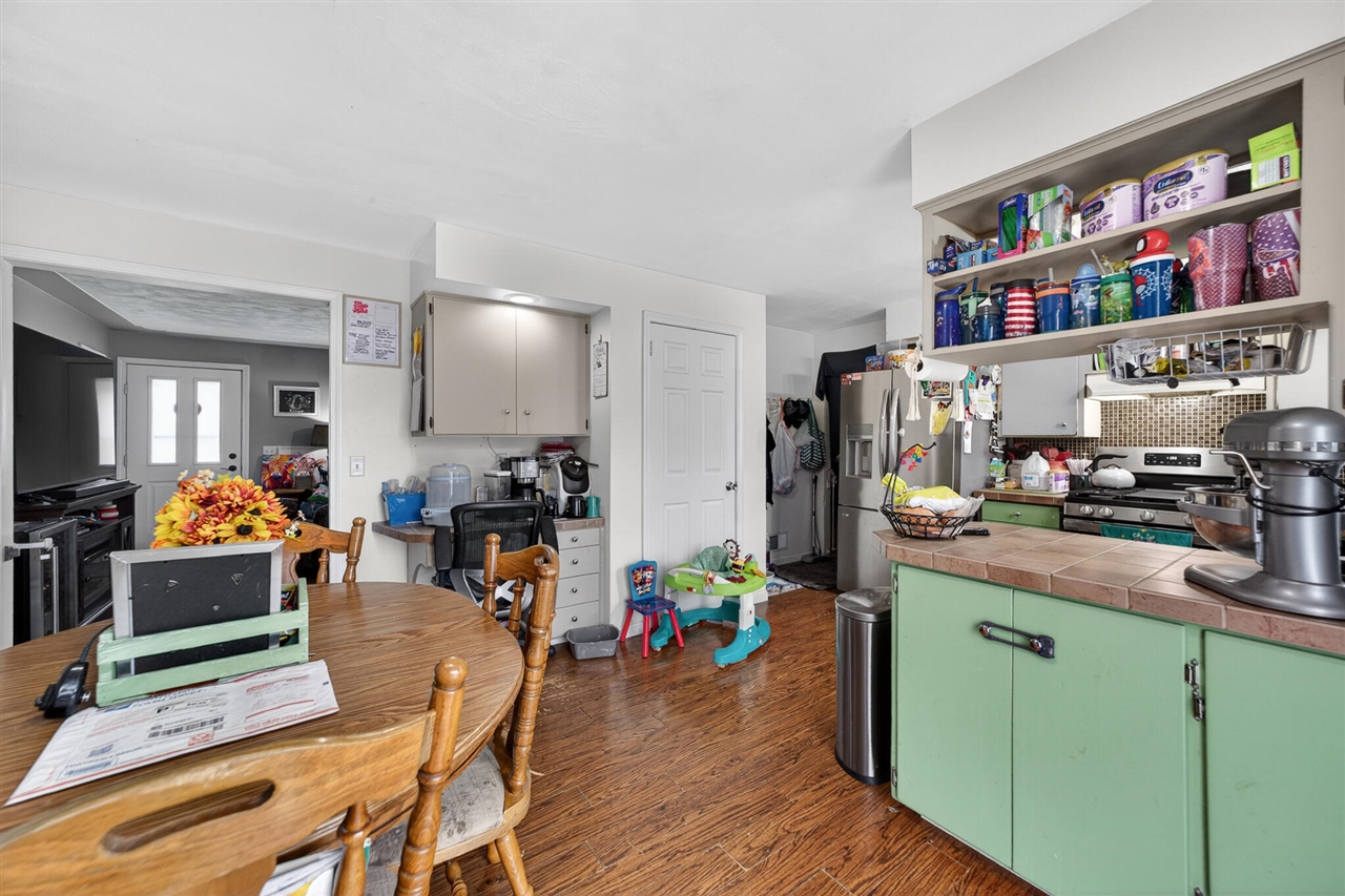 1277 Francis Avenue, Muskegon, MI, 49442-4172