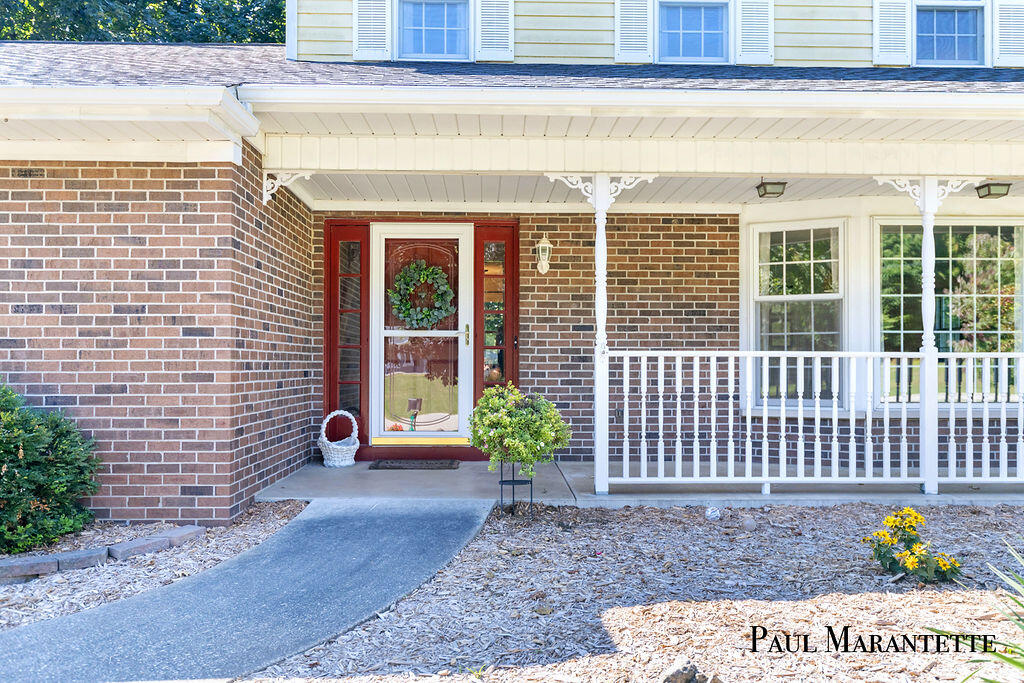 816 Geneva Drive, Wayland, MI, 49348-9508