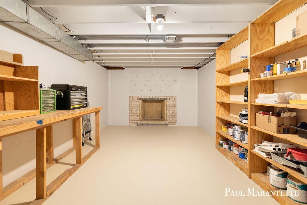 816 Geneva Drive, Wayland, MI, 49348-9508