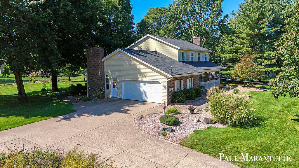 816 Geneva Drive, Wayland, MI, 49348-9508