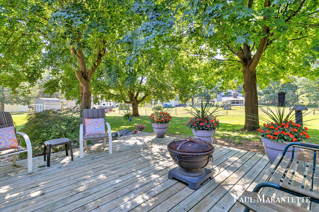 816 Geneva Drive, Wayland, MI, 49348-9508