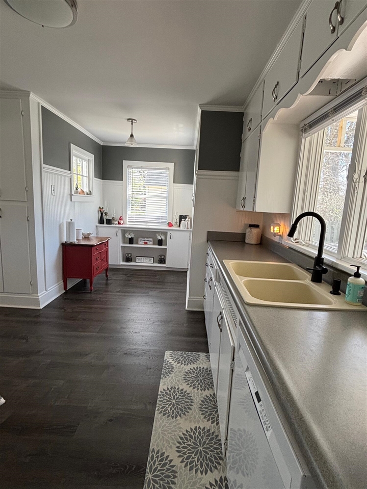 921 Moulton Avenue, Muskegon, MI, 49445-2921