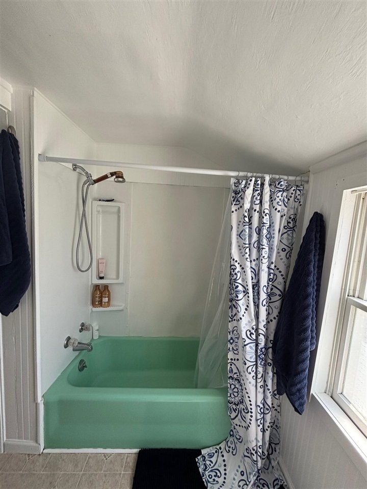 921 Moulton Avenue, Muskegon, MI, 49445-2921