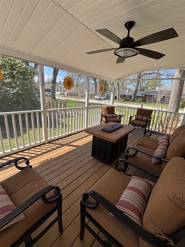 921 Moulton Avenue, Muskegon, MI, 49445-2921