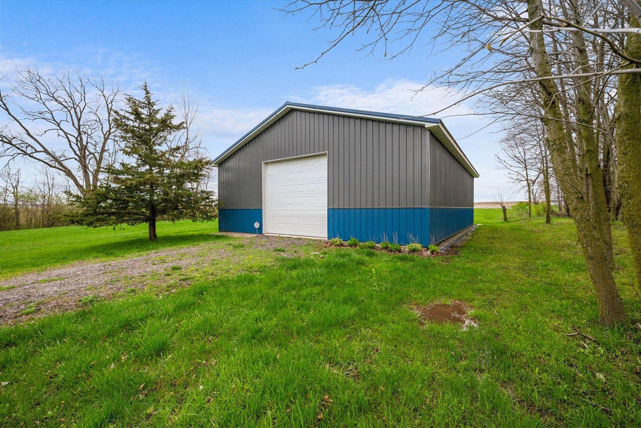 423 Fairview Avenue, Camden, MI, 49232