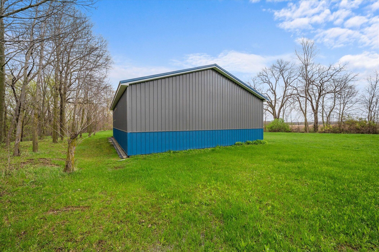 423 Fairview Avenue, Camden, MI, 49232