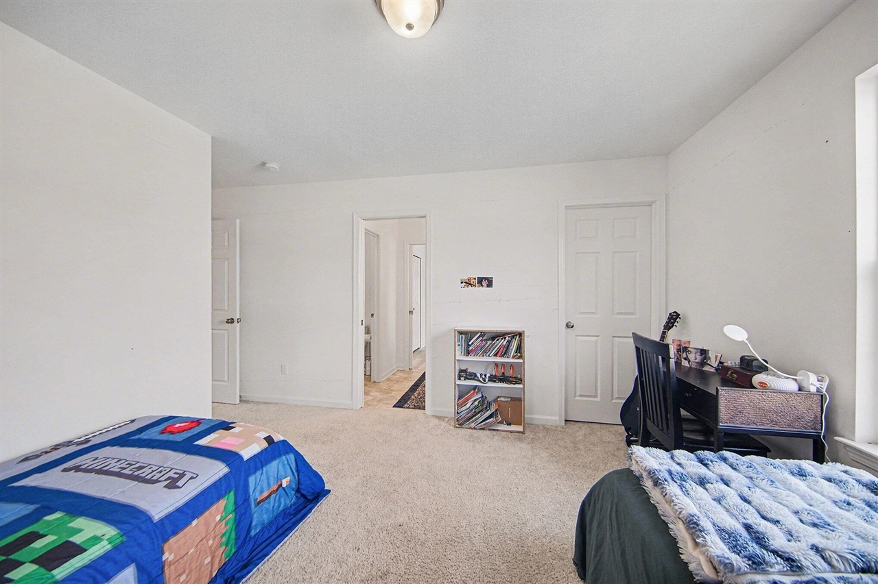 2946 Prairie View Road, Ann Arbor, MI, 48108-8679