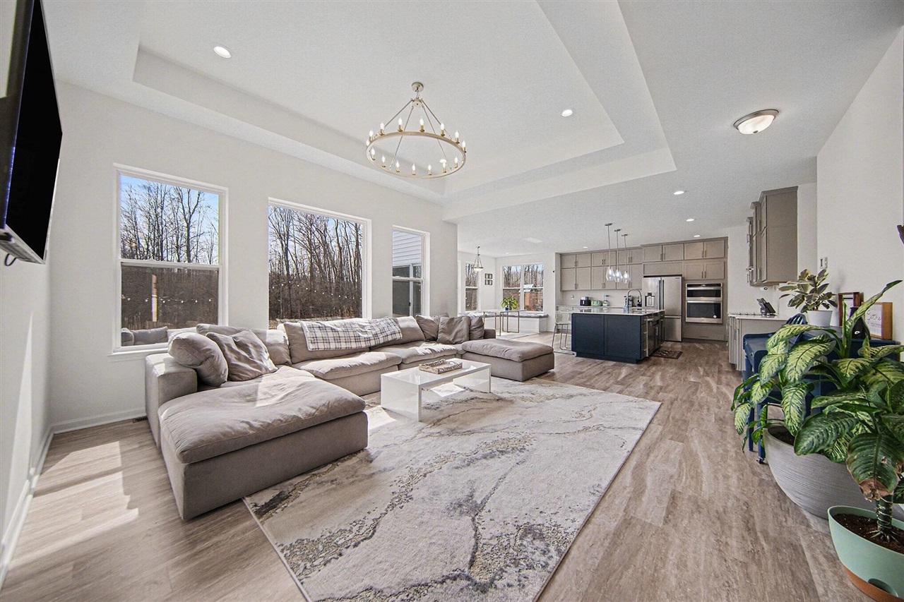 2946 Prairie View Road, Ann Arbor, MI, 48108-8679