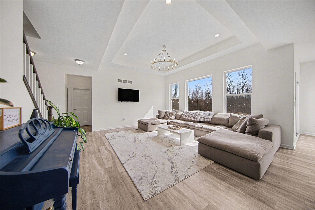 2946 Prairie View Road, Ann Arbor, MI, 48108-8679