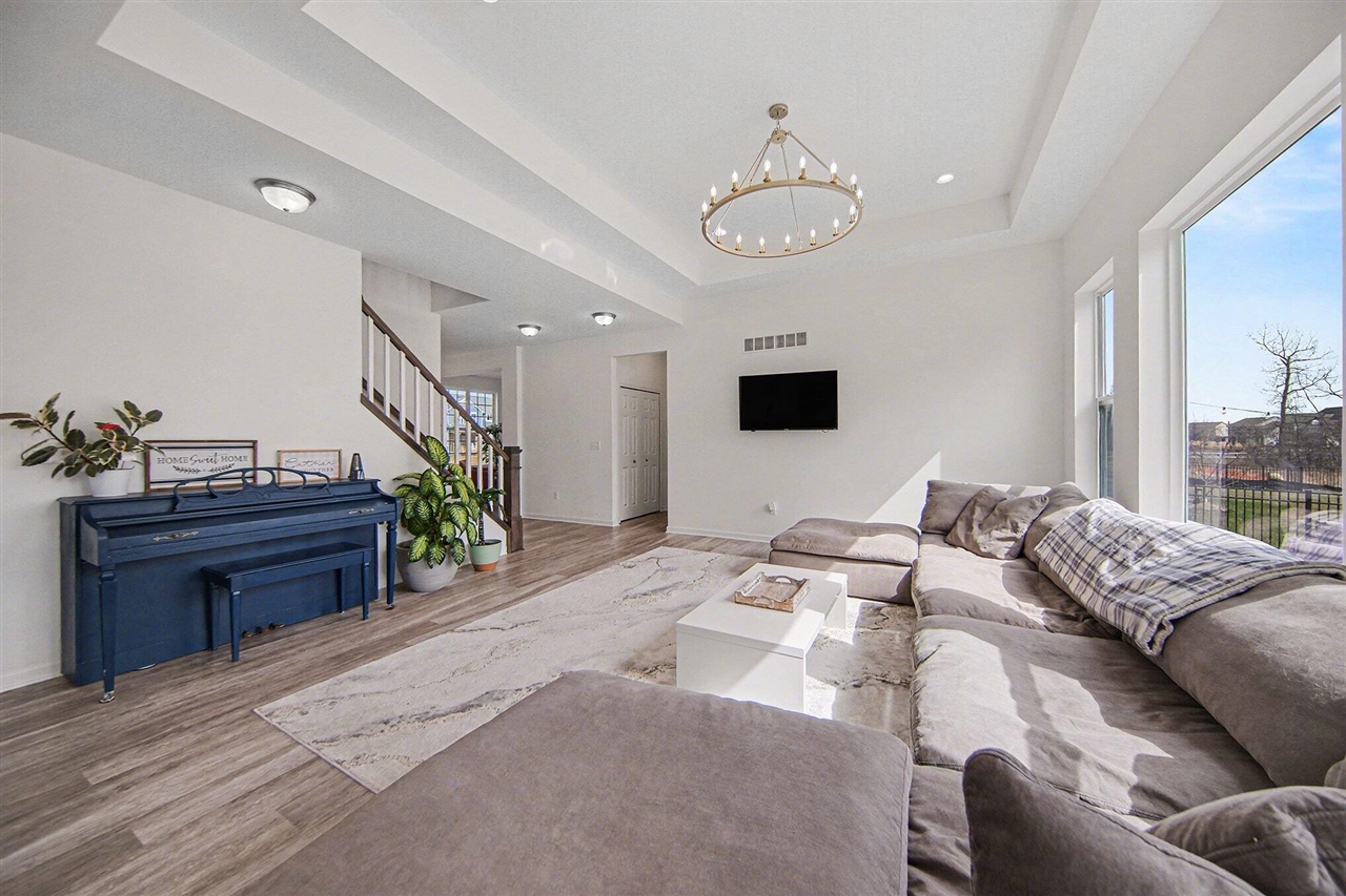 2946 Prairie View Road, Ann Arbor, MI, 48108-8679